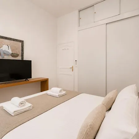 Spacious In كان